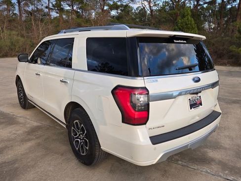 Used 2020 Ford Expedition Platinum image 3