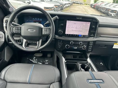 New 2026 Ford F450 Platinum w/ FX4 Off-Road Package AWD/4WD image 20