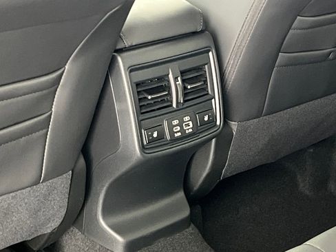 New 2026 Subaru Outback Limited image 38