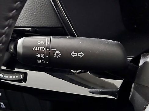 Used 2025 Honda CR-V EX-L image 24