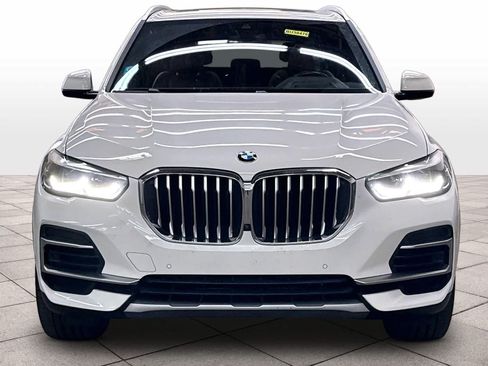 Used 2023 BMW X5 xDrive40i w/ Premium Package AWD/4WD image 3