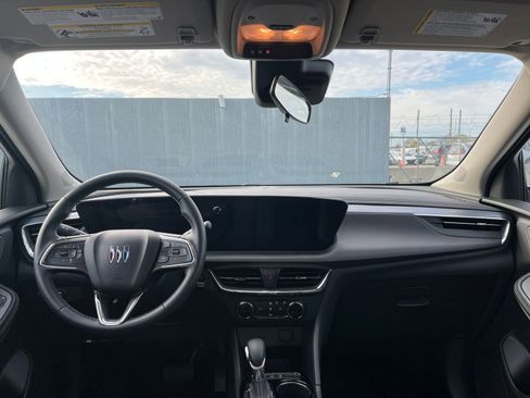 Used 2025 Buick Encore GX Preferred image 32