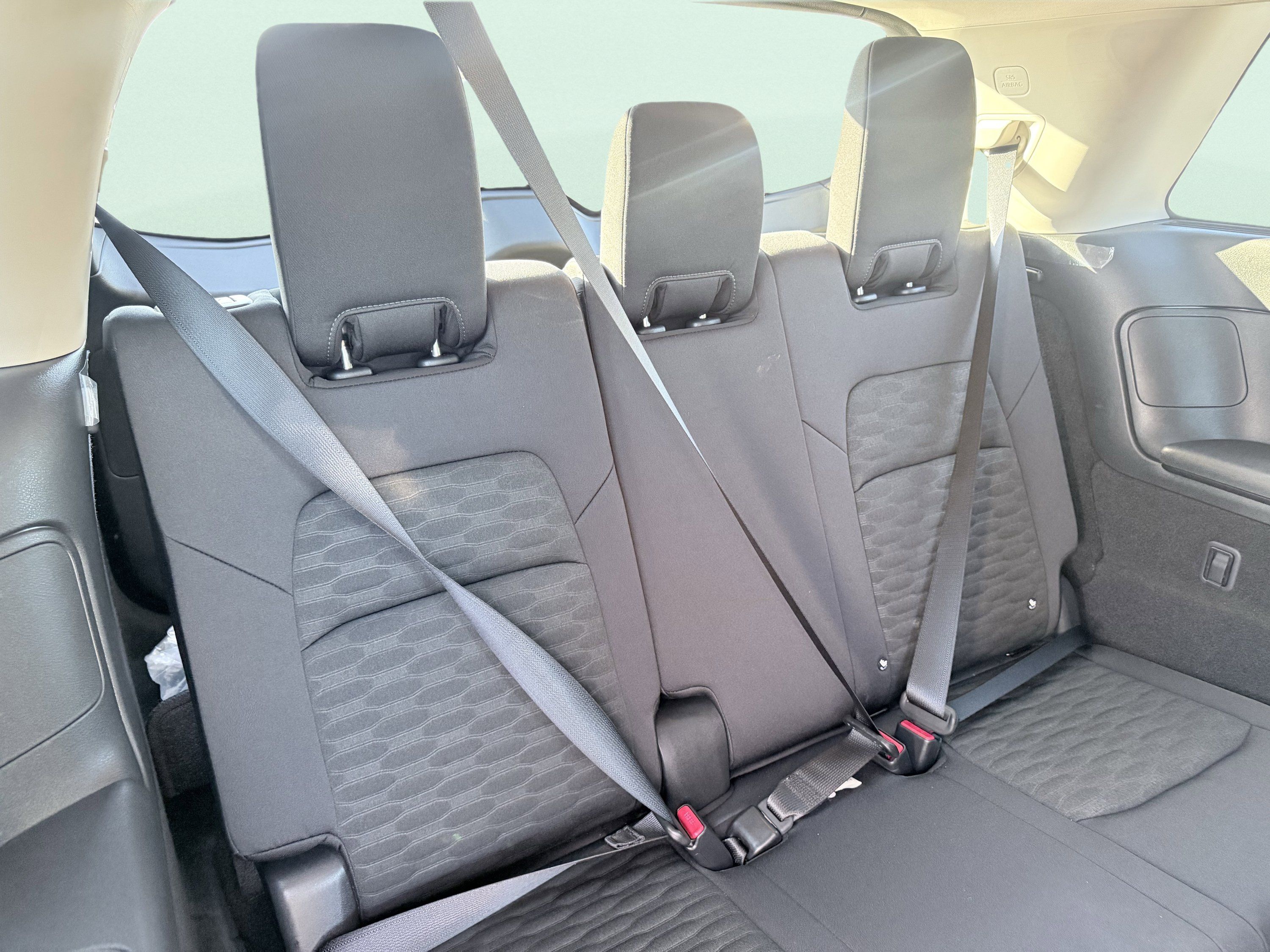 Used 2025 Nissan Pathfinder S AWD/4WD image 42