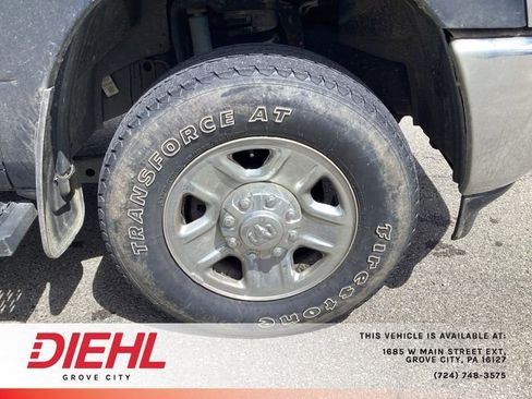 Used 2023 RAM 2500 Tradesman w/ Chrome Appearance Group image 9