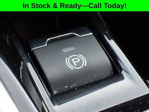 Used 2025 Subaru Legacy Premium AWD/4WD image 11