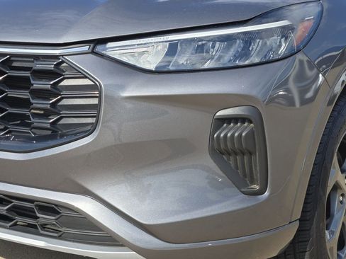 Used 2024 Ford Escape ST-Line AWD/4WD image 30