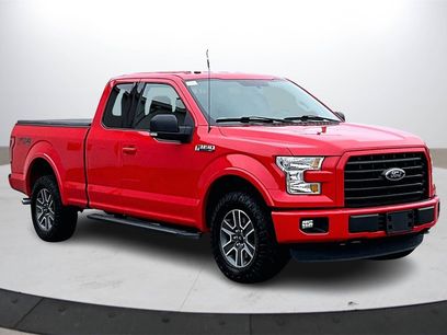 Used 2016 Ford F150 XLT w/ Equipment Group 301A Mid