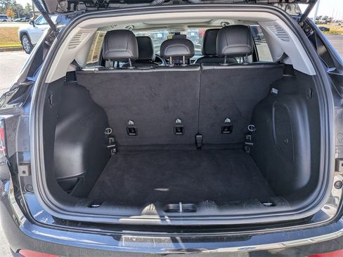 Used 2022 Jeep Compass Latitude w/ Sun and Sound Group image 14