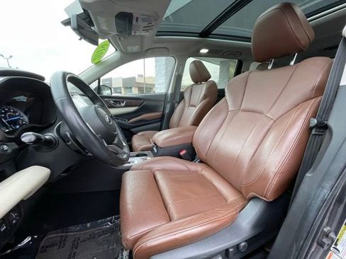 Used 2019 Subaru Ascent Touring AWD/4WD image 12