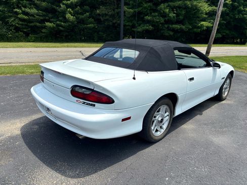 Used 1995 Chevrolet Camaro Z28 image 27