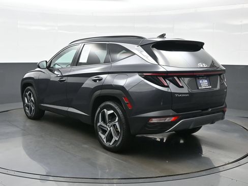 Certified 2024 Hyundai Tucson Limited AWD/4WD image 4