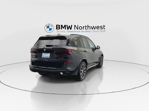 New 2026 BMW X5 xDrive40i w/ Executive Package AWD/4WD image 3