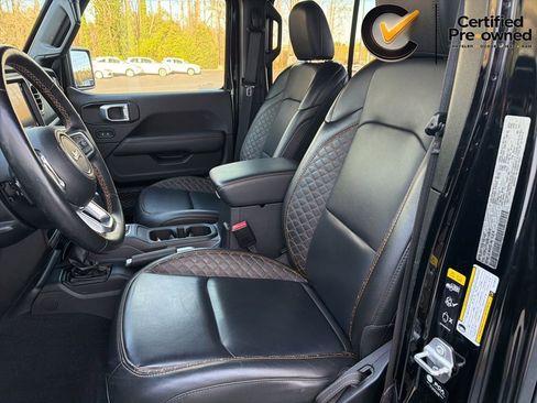 Certified 2022 Jeep Gladiator Overland AWD/4WD image 44