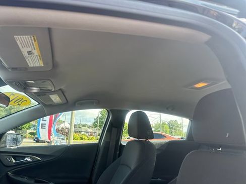 Used 2017 Chevrolet Malibu LS FWD image 21