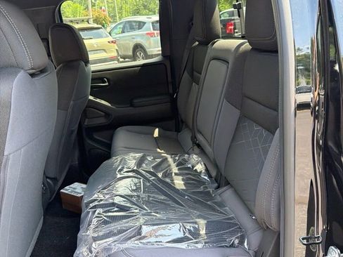New 2026 Nissan Frontier SV AWD/4WD image 20