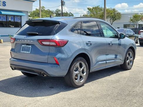 Certified 2024 Ford Escape ST-Line FWD image 6