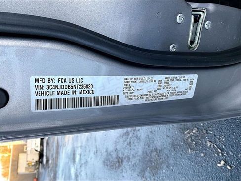 Used 2022 Jeep Compass Trailhawk w/ Sun and Sound Group image 9