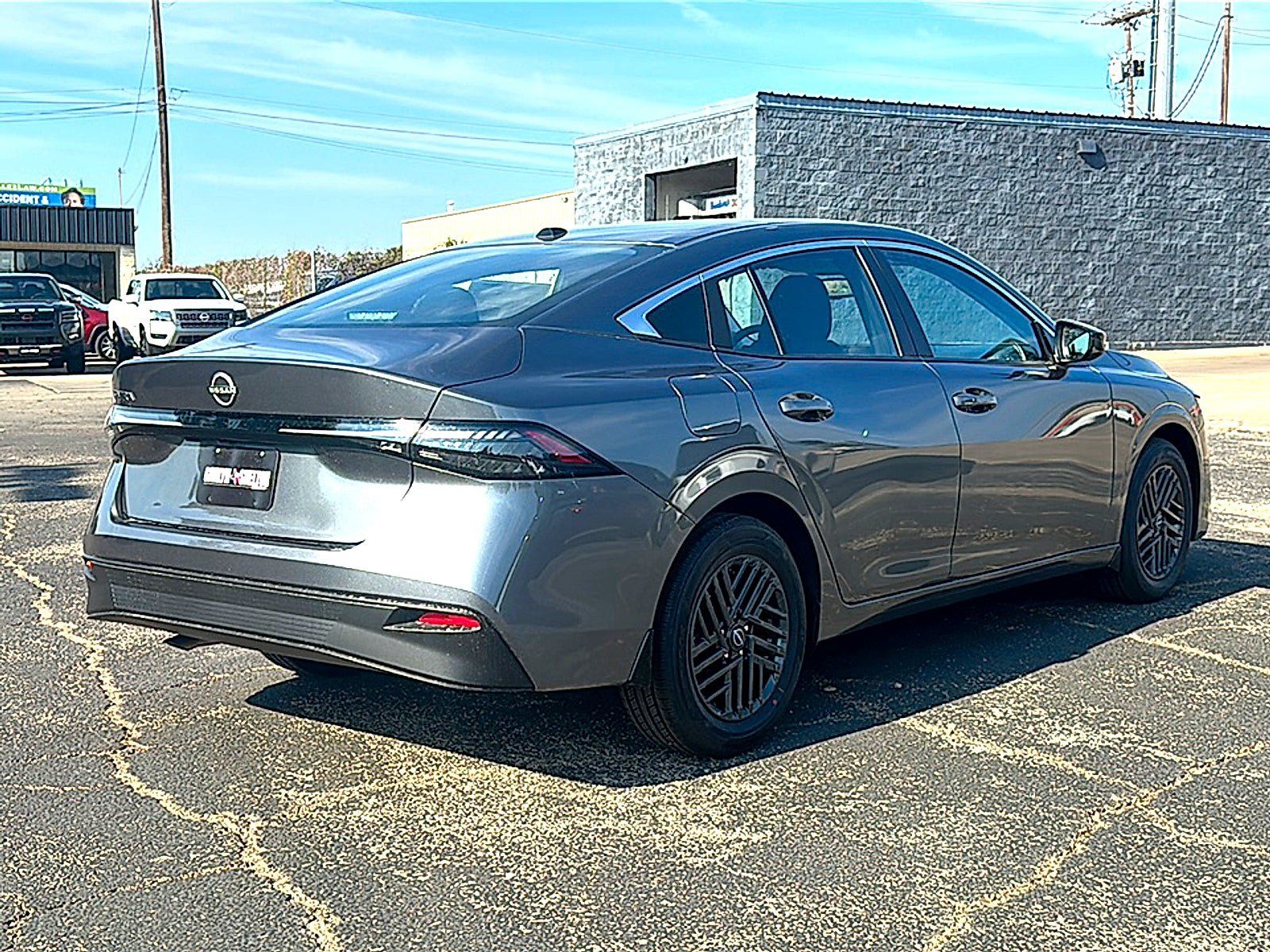 New 2027 Nissan Sentra SV w/ SV Convenience Package FWD image 8