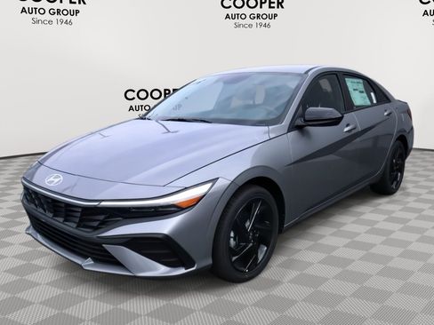 New 2026 Hyundai Elantra Sport image 3