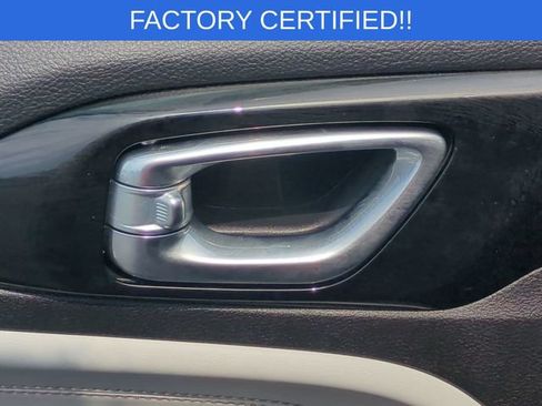 Certified 2024 Jeep Compass Limited AWD/4WD image 13