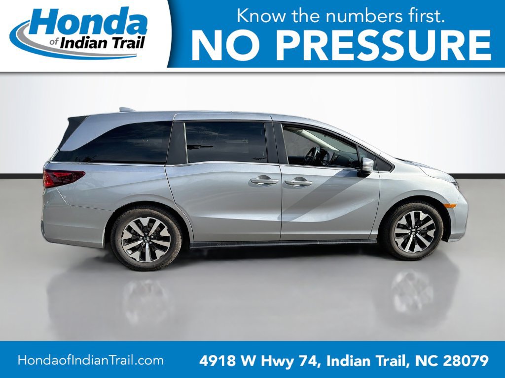 Used 2025 Honda Odyssey EX-L image 4