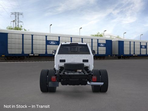 New 2026 Ford F550 4x4 Supercab Super Duty image 5