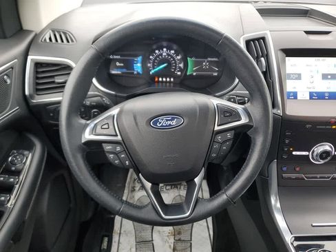 Used 2020 Ford Edge Titanium w/ Equipment Group 301A image 19