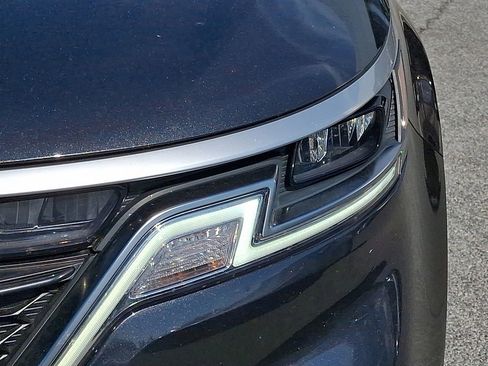 Used 2024 Kia Carnival LX FWD image 9