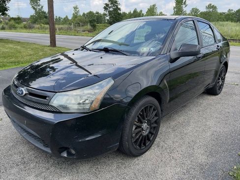 Used 2011 Ford Focus SES w/ 401A Rapid Spec Order Code FWD image 3