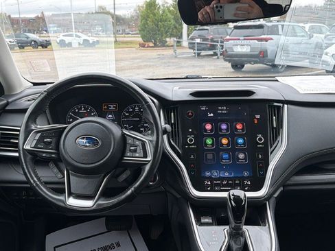 Used 2022 Subaru Outback Limited image 13