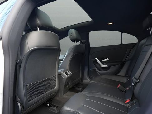 Used 2023 Mercedes-Benz CLA 250 image 25