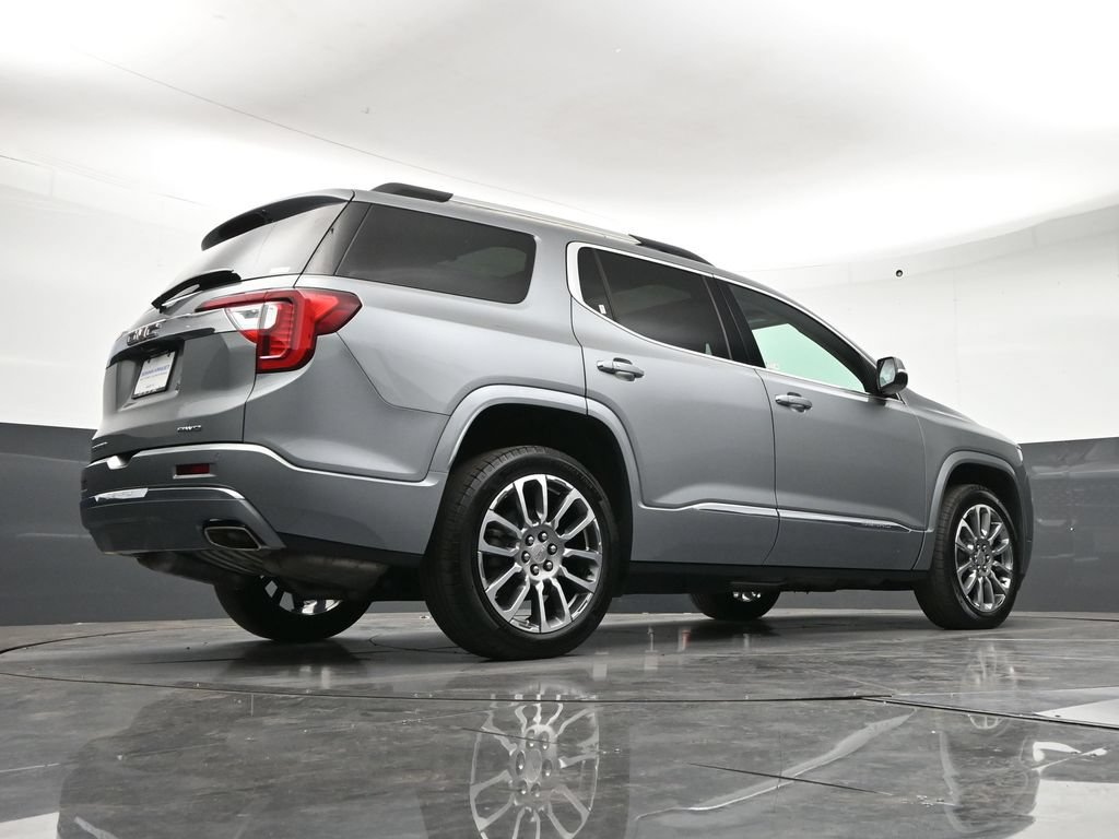 Used 2023 GMC Acadia Denali w/ Denali Technology Package AWD/4WD image 29
