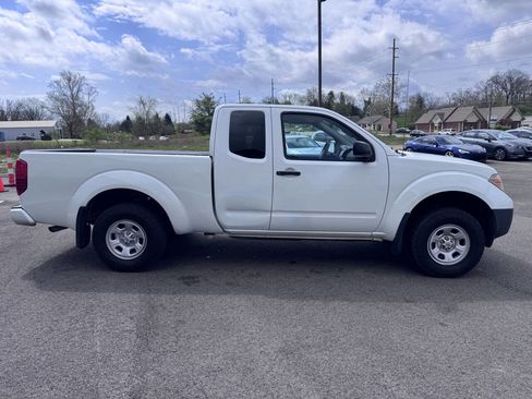 Used 2018 Nissan Frontier S RWD image 5
