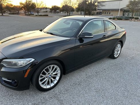 Used 2016 BMW 228i Coupe image 3