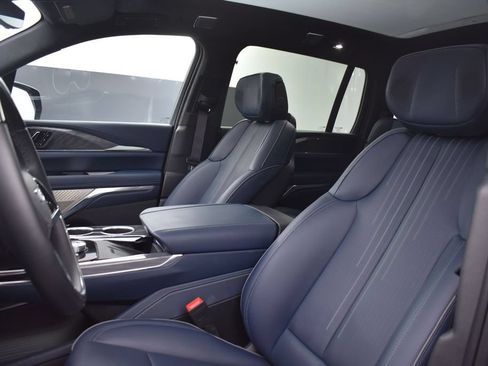 New 2026 Cadillac Escalade IQ Sport 2 w/ LPO, ONYX Package AWD/4WD image 9