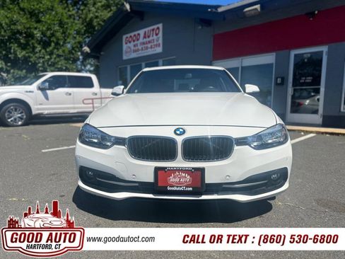 Used 2017 BMW 330i xDrive Sedan image 2