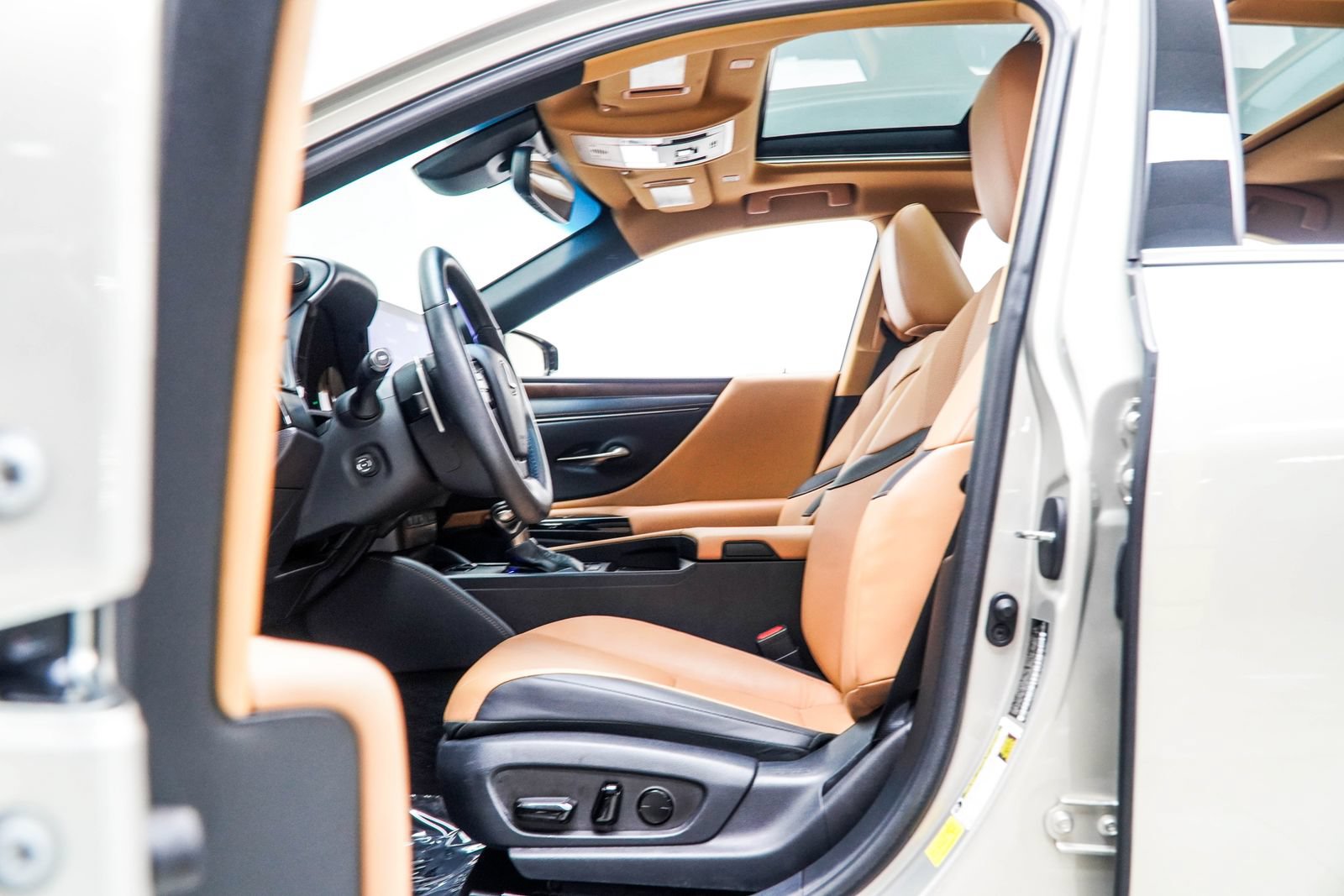 Used 2023 Lexus ES 350 w/ Premium Package FWD image 39