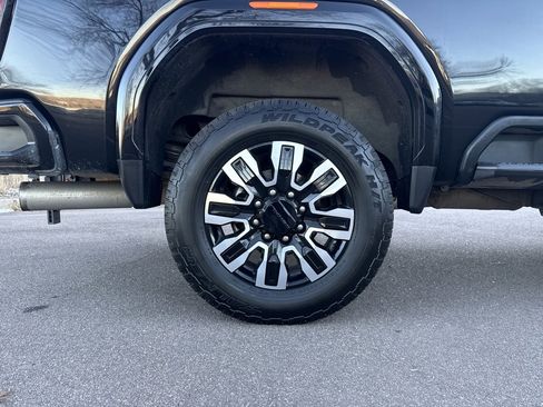 Used 2024 GMC Sierra 2500 Denali Ultimate image 36