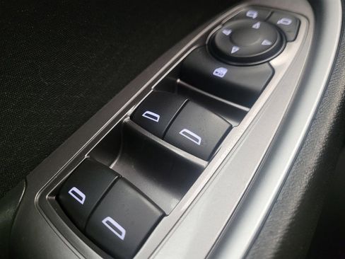 Used 2024 Chevrolet Malibu LS FWD image 27