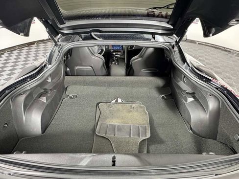 Used 2018 Chevrolet Corvette Grand Sport w/ Carbon Flash Badge Package RWD image 28