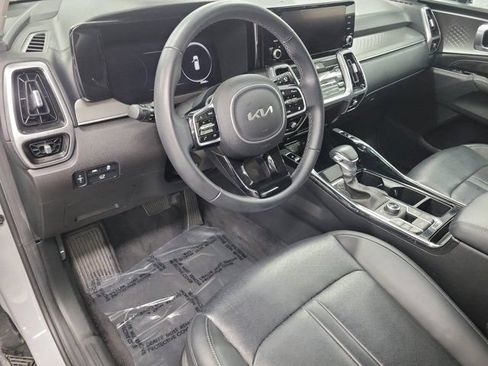 Used 2023 Kia Sorento SX AWD/4WD image 20