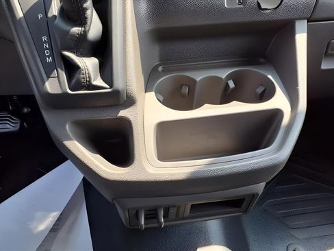 Used 2024 Ford Transit 250 image 15