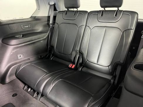 Used 2021 Jeep Grand Cherokee L Limited AWD/4WD image 40