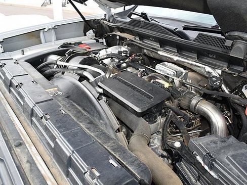 Used 2021 Chevrolet Silverado 2500 High Country w/ Z71 Off-Road Package image 13