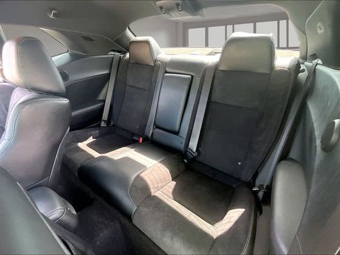 Used 2023 Dodge Challenger GT w/ Plus Package image 21