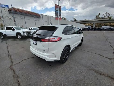 Used 2022 Ford Edge ST-Line AWD/4WD image 8