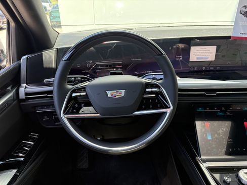 New 2026 Cadillac Escalade Sport w/ Touring Package AWD/4WD image 19