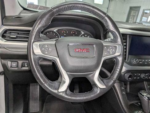 Used 2017 GMC Acadia SLT AWD/4WD image 38