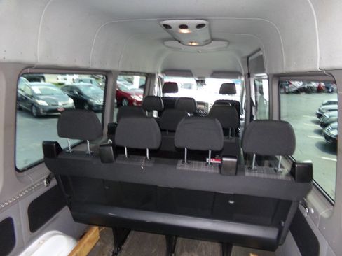 Used 2014 Mercedes-Benz Sprinter 2500 image 41