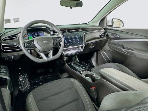 Used 2023 Chevrolet Bolt EUV LT w/ Driver Confidence Package image 27